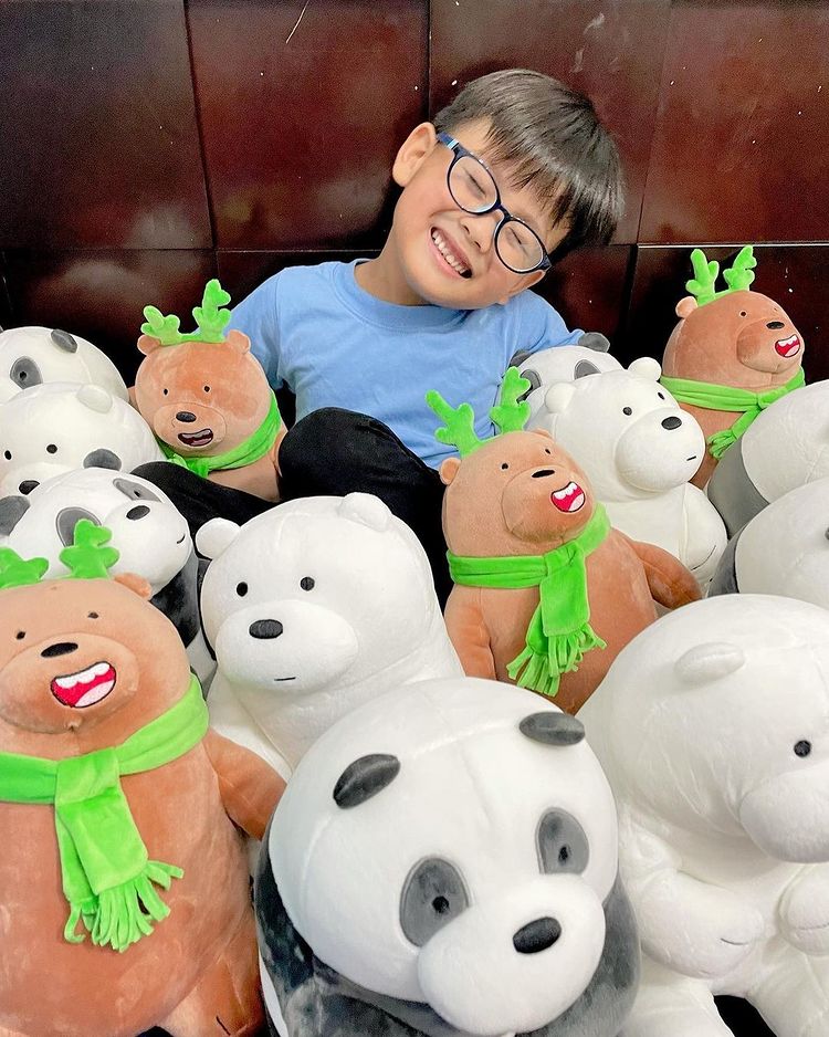 Top 4 Reasons Why Plush Toys Are Kids' Most Loved Cuddly Pals
