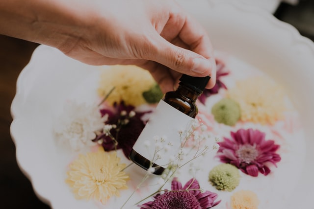 How To Boost Your Productivity With Essential Oils